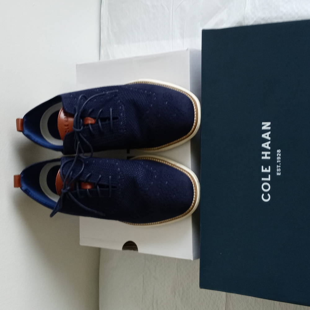 COLE HAAN casual leisure shoes Men's size 12 NAVY